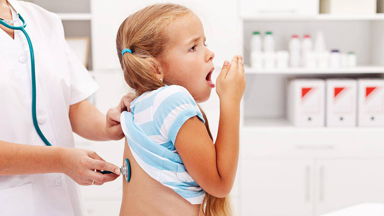 Cách phòng bệnh viêm phổi cho trẻ