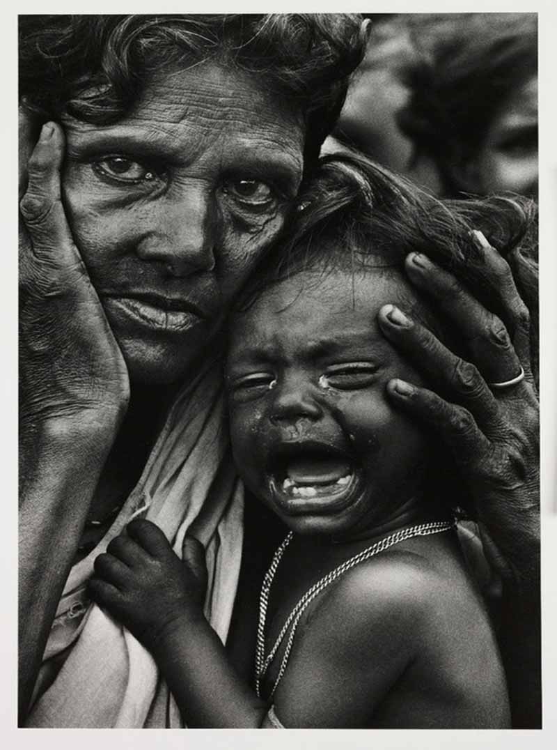 chân dung người tị nạn Pakistan ở trên biên giới Ấn Độ 1971 (Don McCullin)